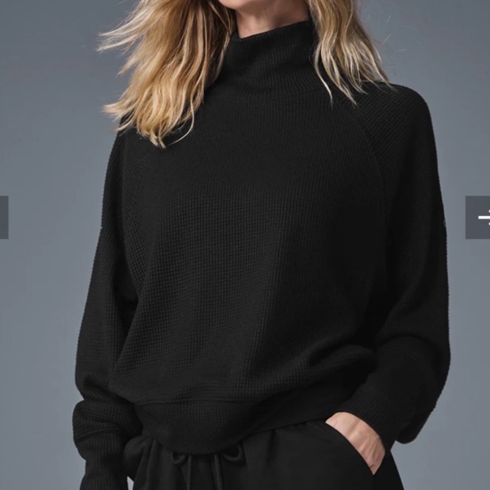 Alo Womens Size Medium Waffle Weekend Escape Mock Neck Long Sleeve in Black